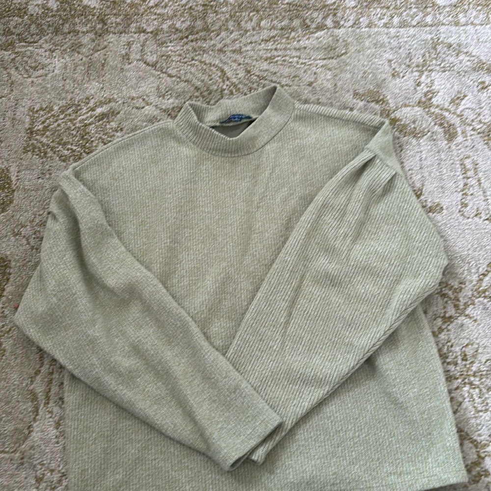 Kirious Green Mock Neck Sweater